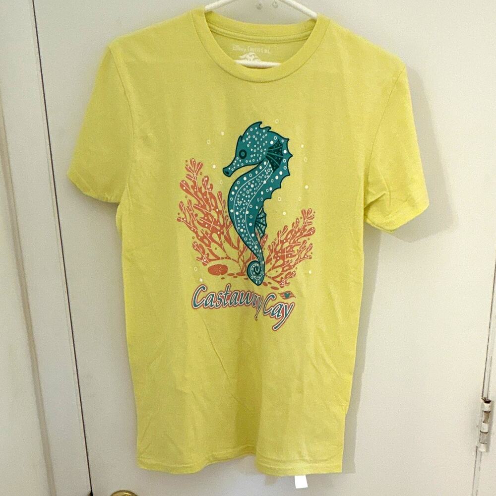 Disney Cruise Line Castaway Cay Seahorse Graphic Yellow Short Sleeve T-Shirt S